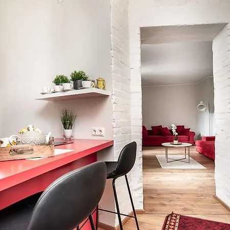 Apartamento Cozy In The Centre And Free Parking *