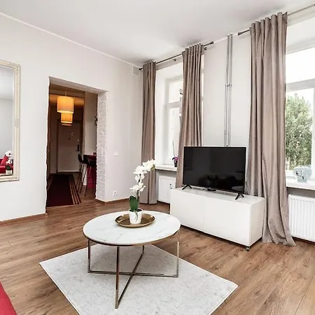 Cozy In The Centre And Free Parking * Tallinn